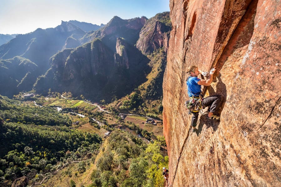 Ranikhet – Rock Climbing & Rappelling